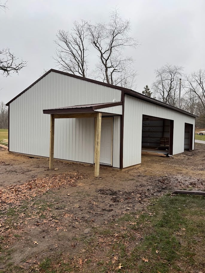 Pole Building - 30x45 with grill area